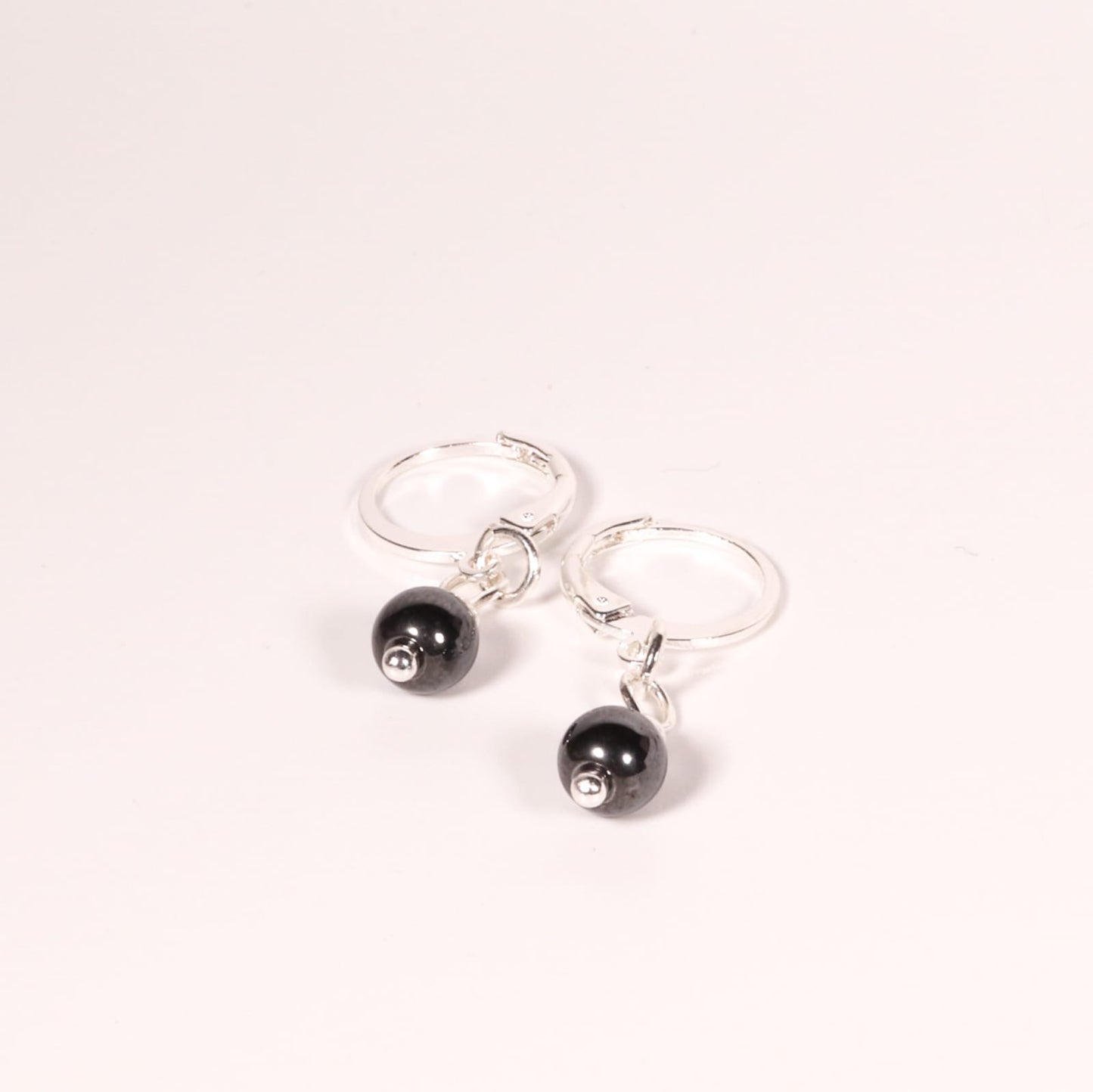 Boucles d'oreilles Hématite